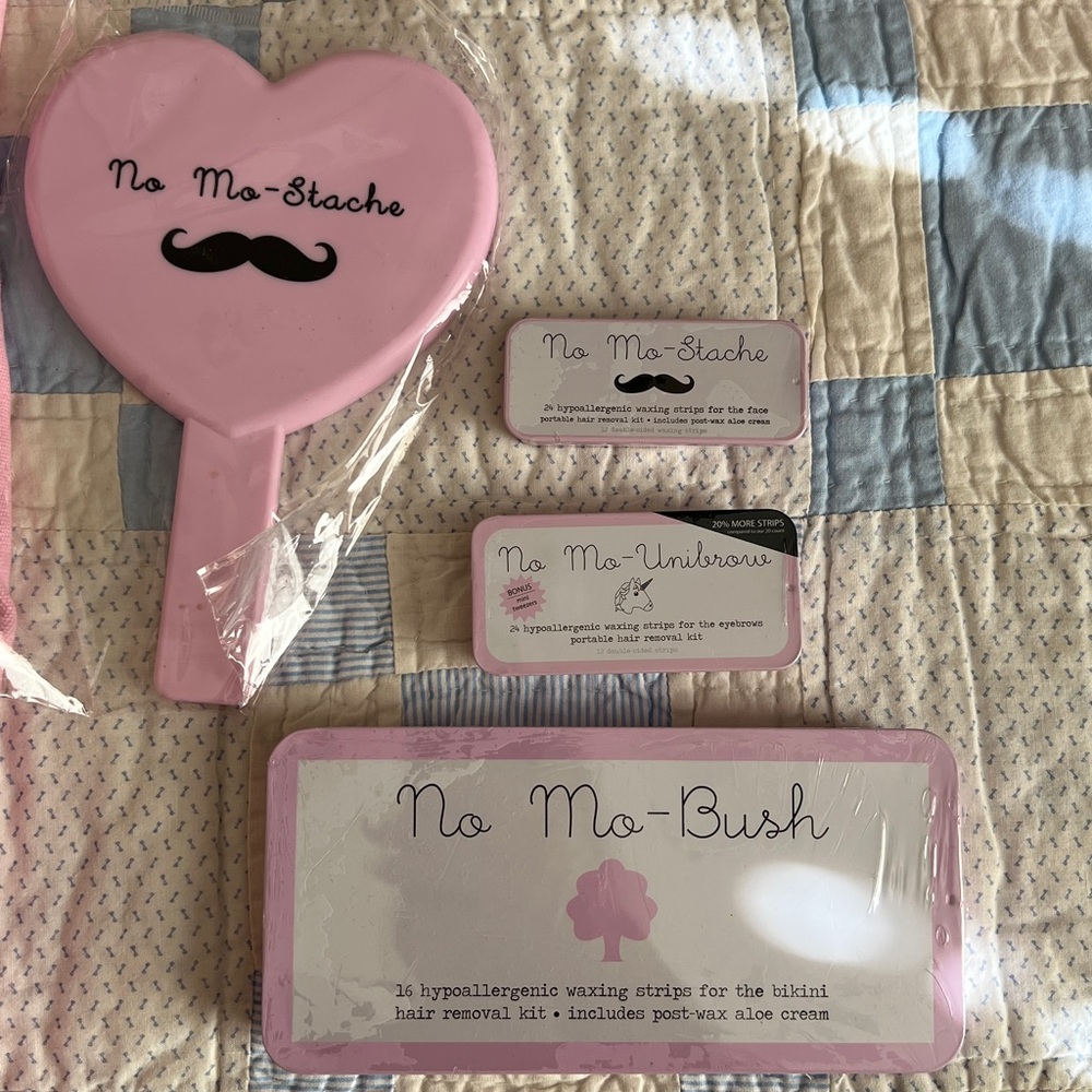 No Mo-Stache Gift Set - Picture 4 of 9